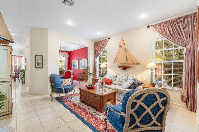 123 Via Castilla, Jupiter, FL 33458