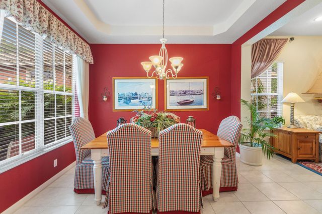 123 Via Castilla, Jupiter, FL 33458
