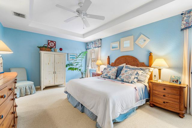 123 Via Castilla, Jupiter, FL 33458
