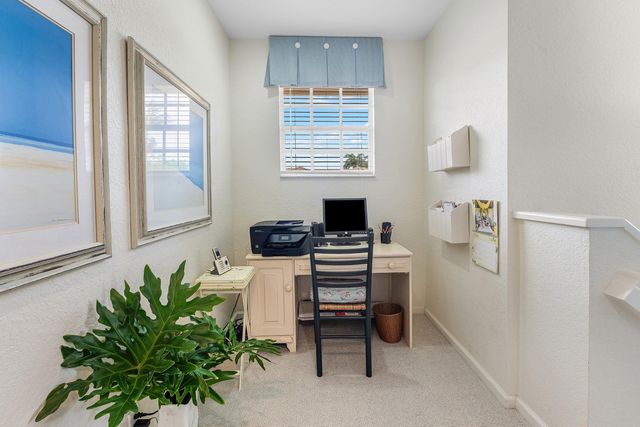 123 Via Castilla, Jupiter, FL 33458