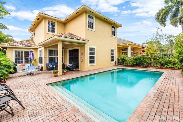 123 Via Castilla, Jupiter, FL 33458