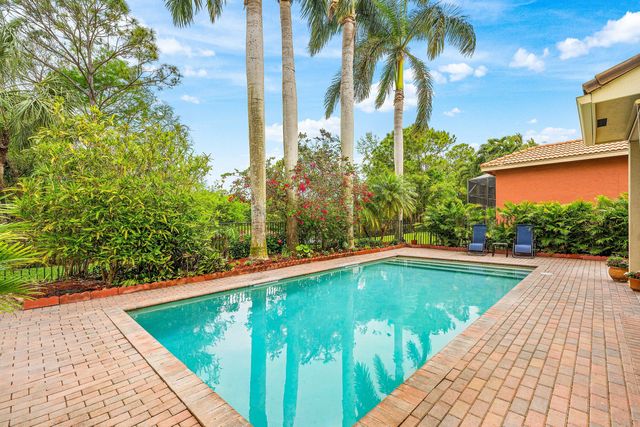 123 Via Castilla, Jupiter, FL 33458