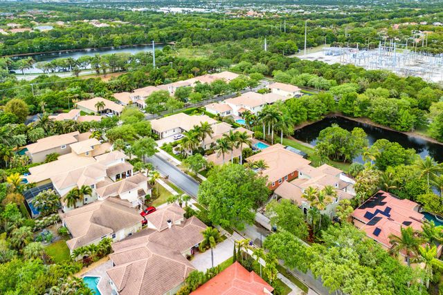 123 Via Castilla, Jupiter, FL 33458