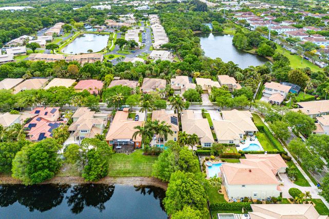 123 Via Castilla, Jupiter, FL 33458