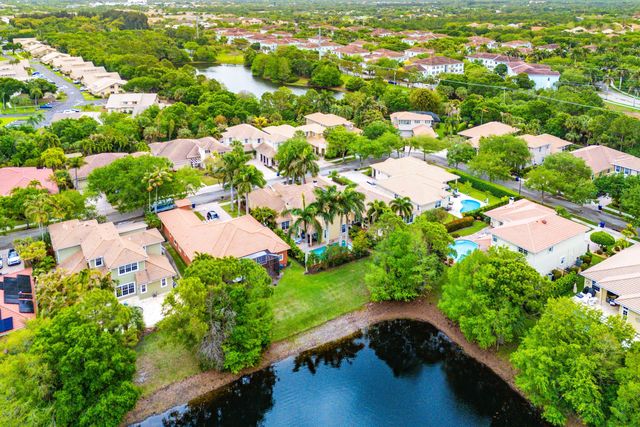 123 Via Castilla, Jupiter, FL 33458