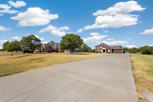 4613 Southcreek Road, Oklahoma City, OK 73165