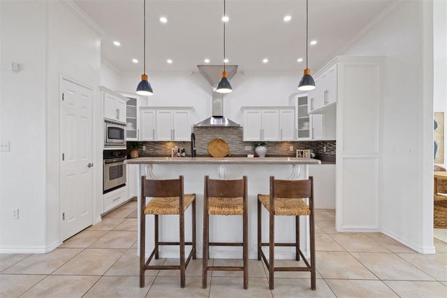 4613 Southcreek Road, Oklahoma City, OK 73165
