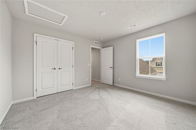 1637 Mud Brook Lane, Akron, OH 44313