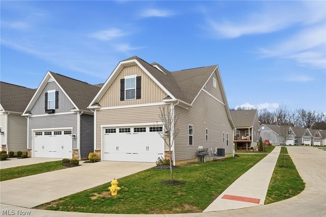 1637 Mud Brook Lane, Akron, OH 44313