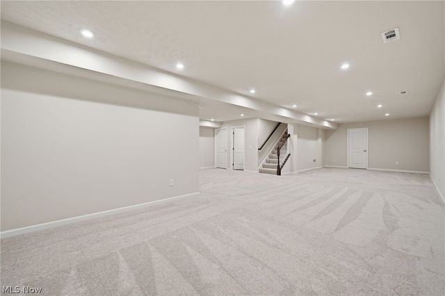 1637 Mud Brook Lane, Akron, OH 44313