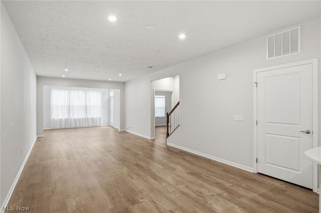 1637 Mud Brook Lane, Akron, OH 44313