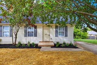 203 Maple Leaf Lane, Nicholasville, KY 40356