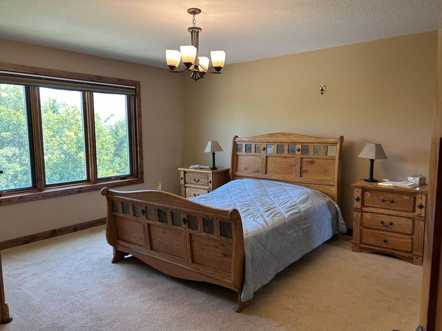 2915 Lake Vista Drive NW, Rochester, MN 55901