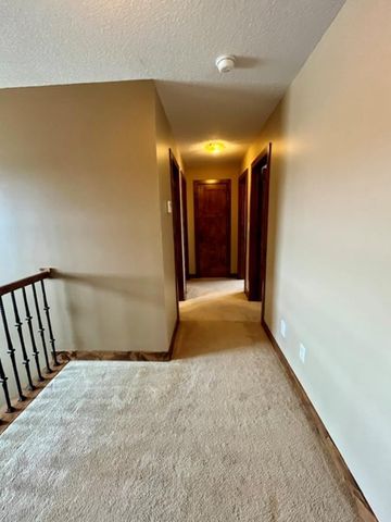 2915 Lake Vista Drive NW, Rochester, MN 55901