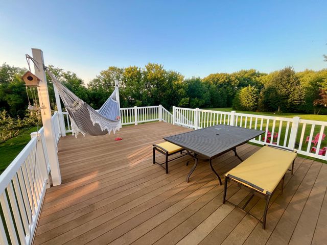 2915 Lake Vista Drive NW, Rochester, MN 55901