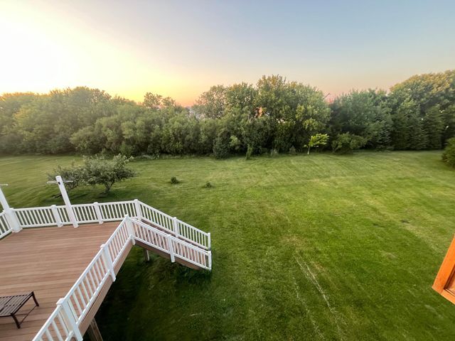 2915 Lake Vista Drive NW, Rochester, MN 55901