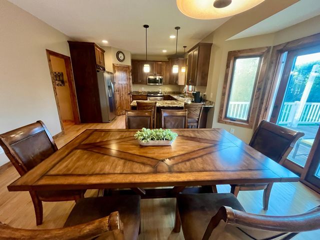 2915 Lake Vista Drive NW, Rochester, MN 55901