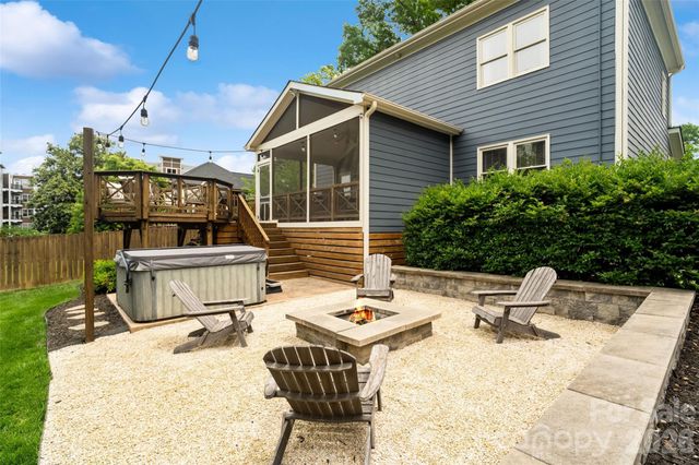 2217 Yadkin Avenue, Charlotte, NC 28205