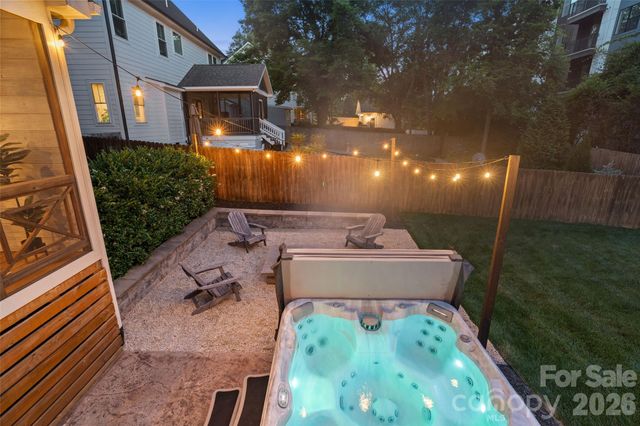 2217 Yadkin Avenue, Charlotte, NC 28205