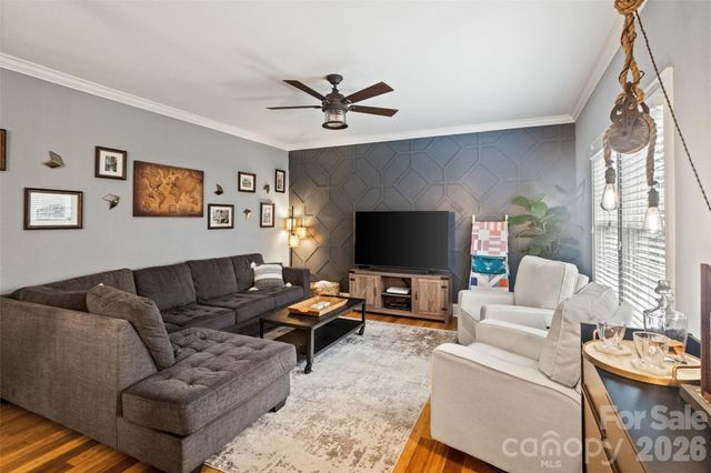 2217 Yadkin Avenue, Charlotte, NC 28205