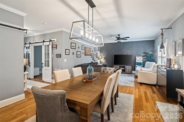 2217 Yadkin Avenue, Charlotte, NC 28205