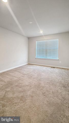 9637 BLOCK ST, Lanham, MD 20706