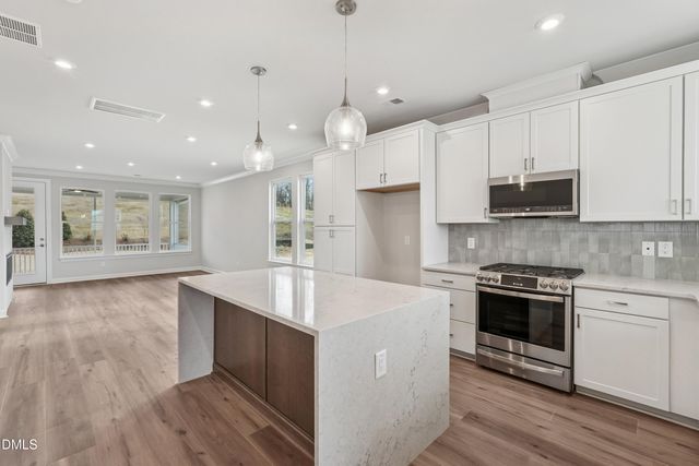 45 Stonesthrow Way, Fuquay Varina, NC 27526