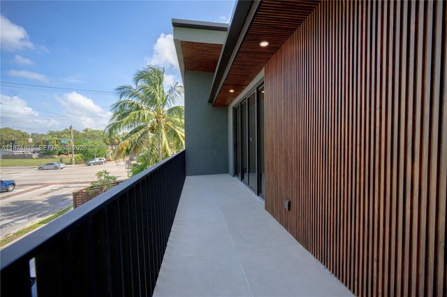 1200 SW 15th Ave, Fort Lauderdale, FL 33312