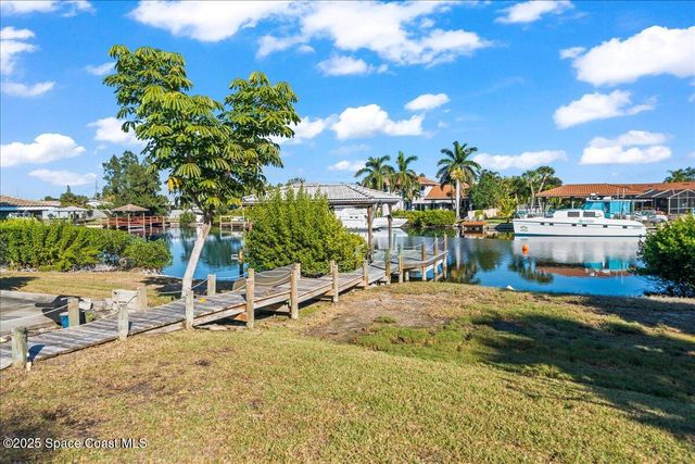 142 Lanternback Island Drive, Satellite Beach, FL 32937