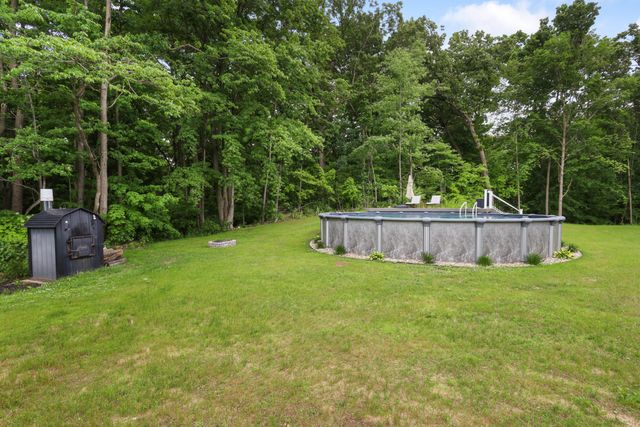 11803 Hoffman Road, Three Rivers, MI 49093