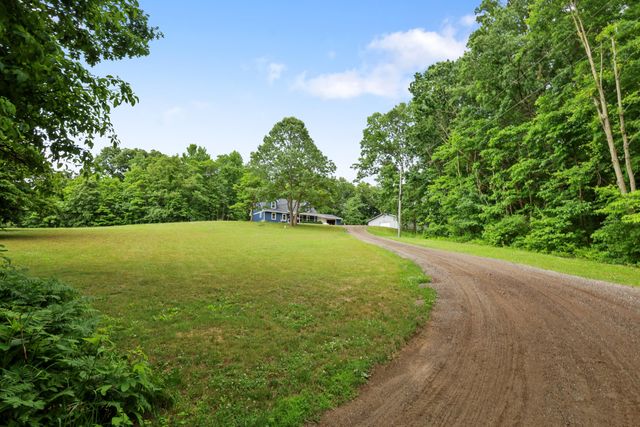 11803 Hoffman Road, Three Rivers, MI 49093