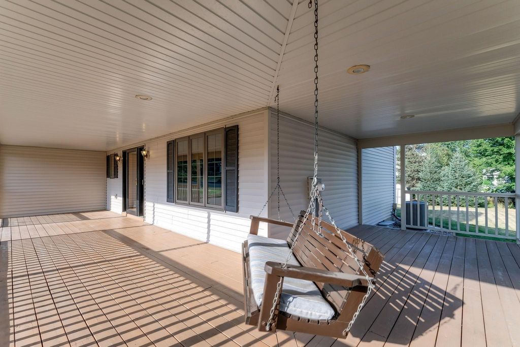 8160 Neal Avenue N, Stillwater, MN 55082 — photo 4