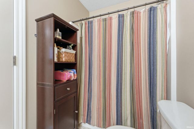 104 Greenpointe Parkway, Fort Wayne, IN 46814