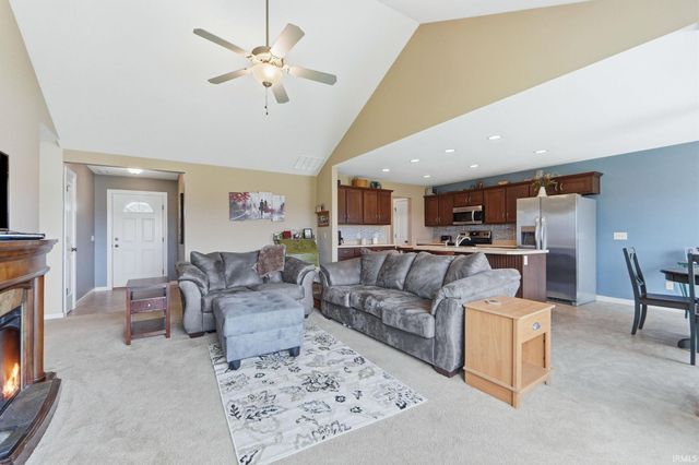 104 Greenpointe Parkway, Fort Wayne, IN 46814