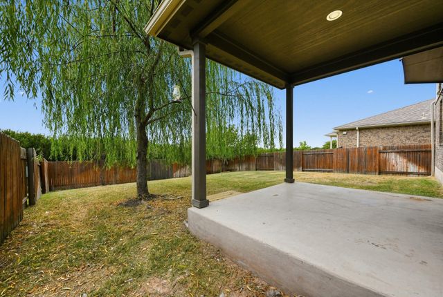 901 Melda ST, Leander, TX 78641