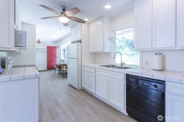 53493 Shular Road, Rockport, WA 98283