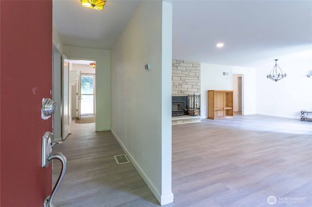 53493 Shular Road, Rockport, WA 98283