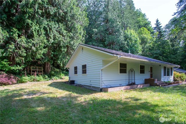 53493 Shular Road, Rockport, WA 98283