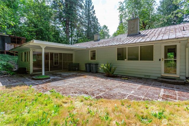 53493 Shular Road, Rockport, WA 98283
