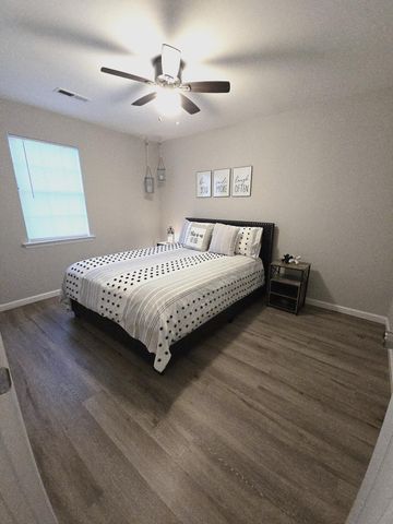 203 Flamingo Drive, Ladson, SC 29456