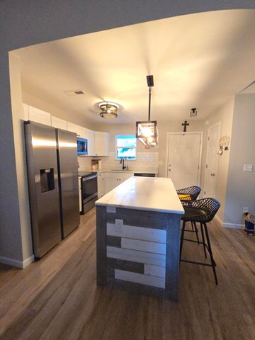 203 Flamingo Drive, Ladson, SC 29456