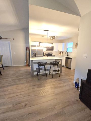 203 Flamingo Drive, Ladson, SC 29456