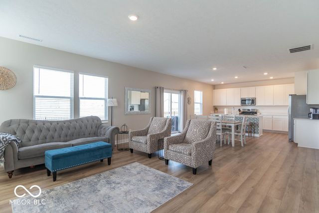 1516 Ironwood Road, Greenfield, IN 46140