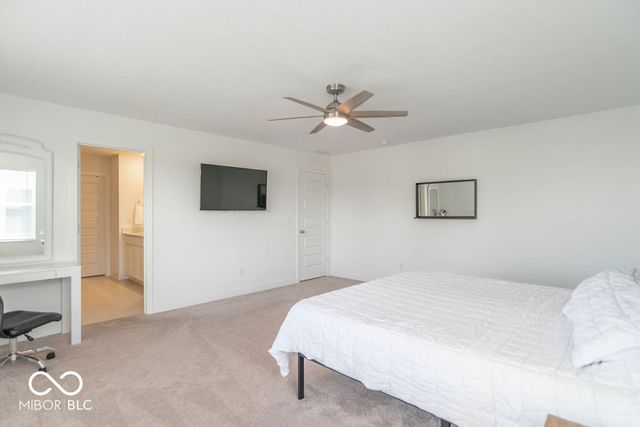 1516 Ironwood Road, Greenfield, IN 46140