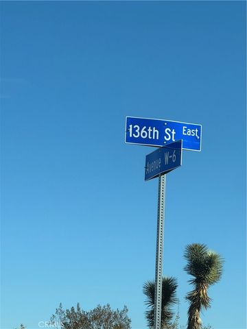 136 E Avenue W8, Pearblossom, CA 93553
