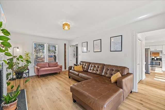 201 Pinewood Drive, Apex, NC 27502