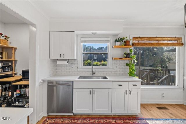 201 Pinewood Drive, Apex, NC 27502