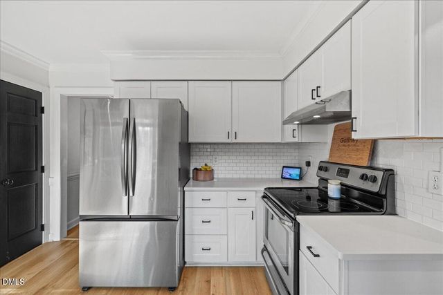 201 Pinewood Drive, Apex, NC 27502