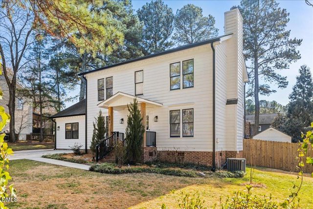 201 Pinewood Drive, Apex, NC 27502