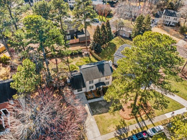 201 Pinewood Drive, Apex, NC 27502